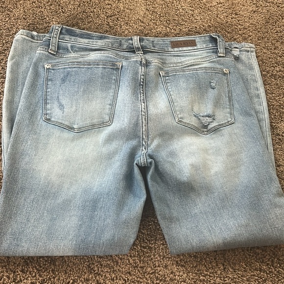 Lila Ryan The Louise Crop Mid Rise Skinny Crop Jeans - Picture 4 of 4